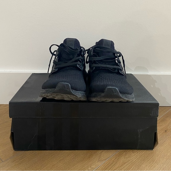 Gently worn Adidas UltraBOOST LTD sz8.5 - Picture 5 of 6